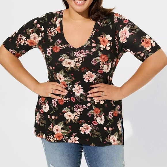 TORRID Women's Favorite V-Neck Super Soft Jersey Tunic Tee 2X NWT PLUS SIZE - Picture 2 of 6